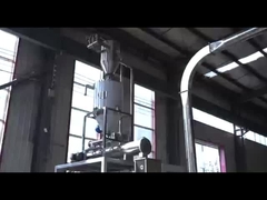 خط تولید 500 کیلوگرم غذای حیوانات خانگی در کارخانه در حال اجراست