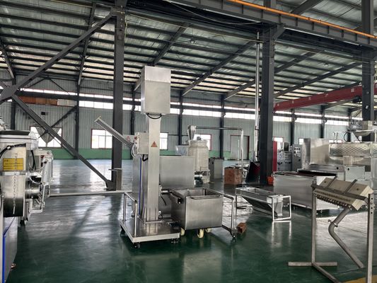 تجهیزات فرآوری مواد غذایی حیوانات خانگی خیس سیستم اکستروزن 380V 50HZ ولتاژ